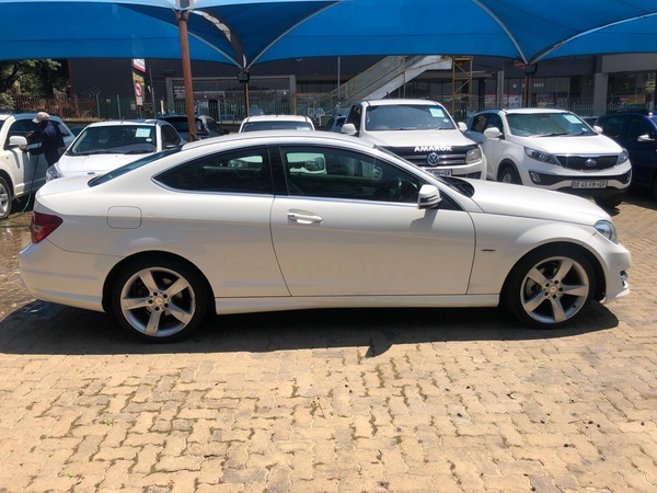 2014 MERCEDES BENZ C180 2014