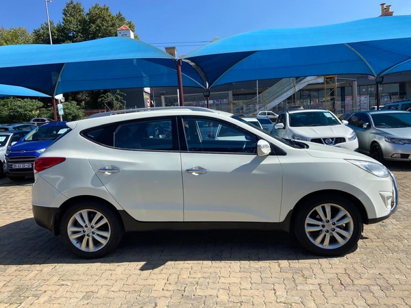 2010 HYUNDAI IX 35 2010