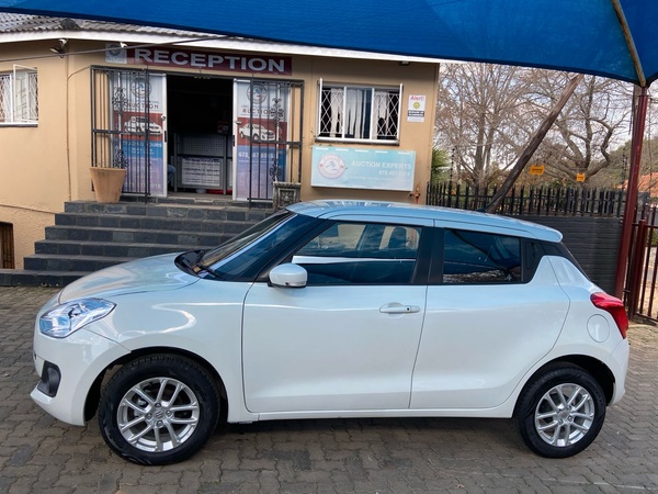 2022 SUZUKI SWIFT 2022