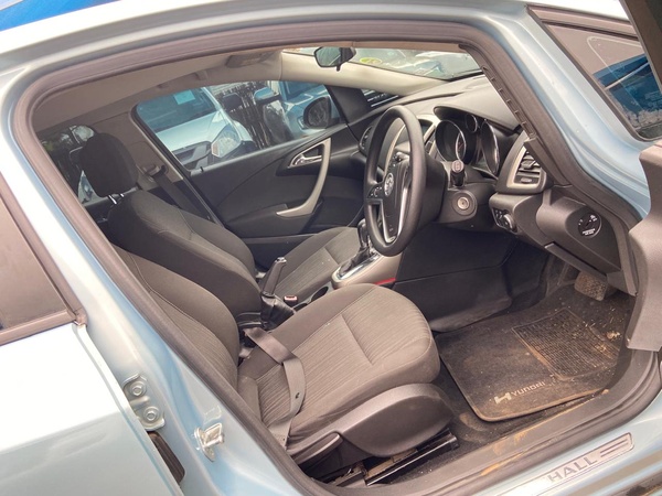 2010 OPEL ASTRA 2010