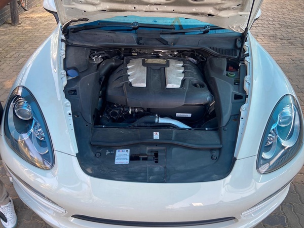 2010 PORSCHE CAYENNE 2010 3.6 L V6
